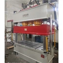 ہائیڈرولک پریس کی خصوصیات کیا ہیں؟